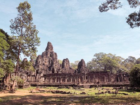 Siem Reap: o Camboja mítico e os pés de galinha /siem-reap-o-camboja-mitico-e-os-pes-de-galinha