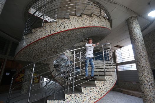 Livro sobre Roberto Toledo traz história do rádio em Rio Preto /livro-sobre-roberto-toledo-traz-historia-do-radio-em-rio-preto