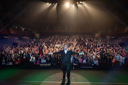 Conrado Von Held - jovem tenor é novo talento na música /conrado-von-held-jovem-tenor-e-novo-talento-na-musica