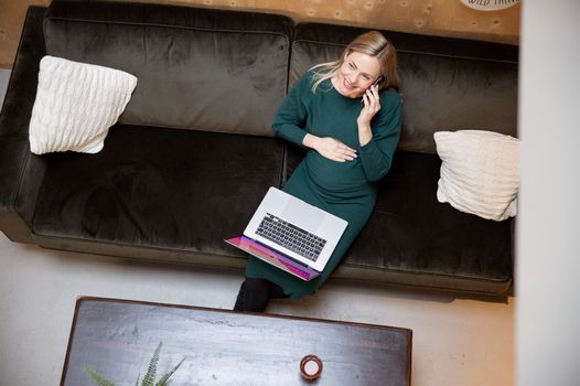 GRAVIDEZ E MERCADO DE TRABALHO /gravidez-e-mercado-de-trabalho