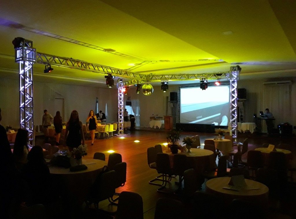 Estrutura Pista de Dança em "Y" - 2