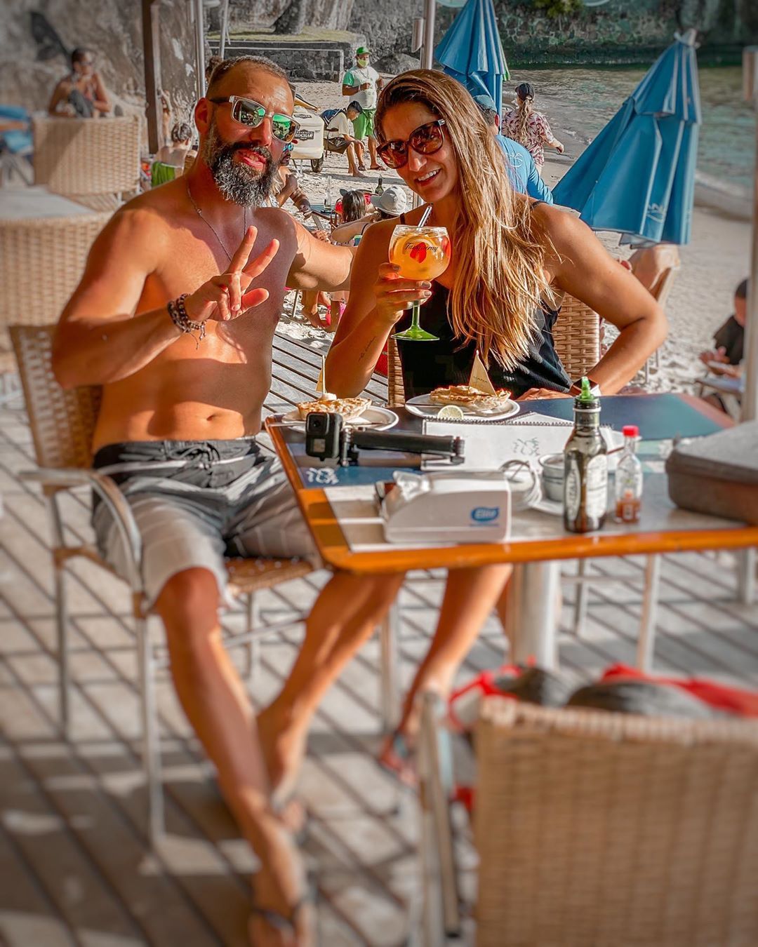 Viana Praia Bar e Restaurante - Ilhabela - 3