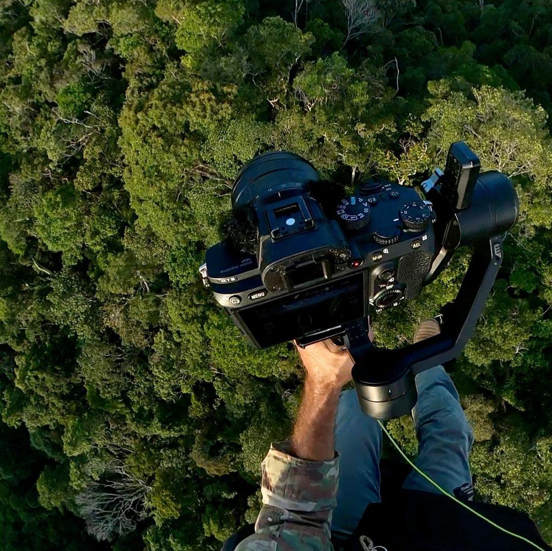 Imagens aéreas, uma paixão minha. Na fronteira Brasil-Peru. Poder gravar tanto em terra quanto no ar para entender as dimensoes geograficas. Always making shure I have my aerial footage (flying along the Brazil-Peru boarder). - 3
