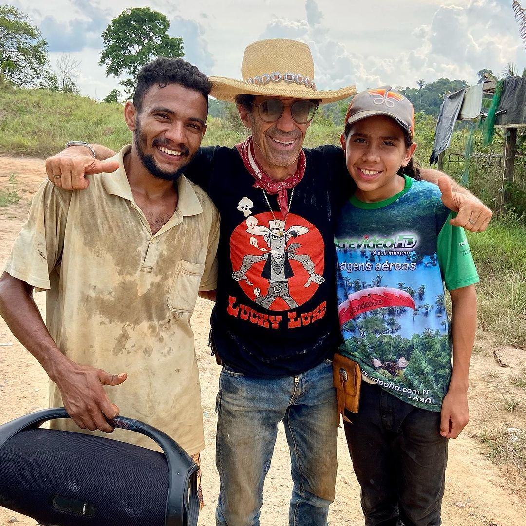 Epic filming along the mythical and infamous TRANSGARIMPEIRA Highway. Pará, Brazil - 3