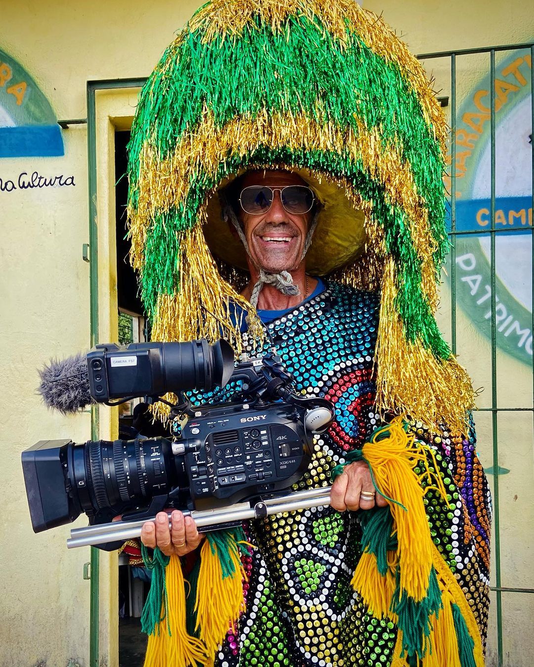 Dresses as "CABOCLO DA LANÇA", Cambinda Brasileira MARACATU. A feast of colors, history and creativity - 1