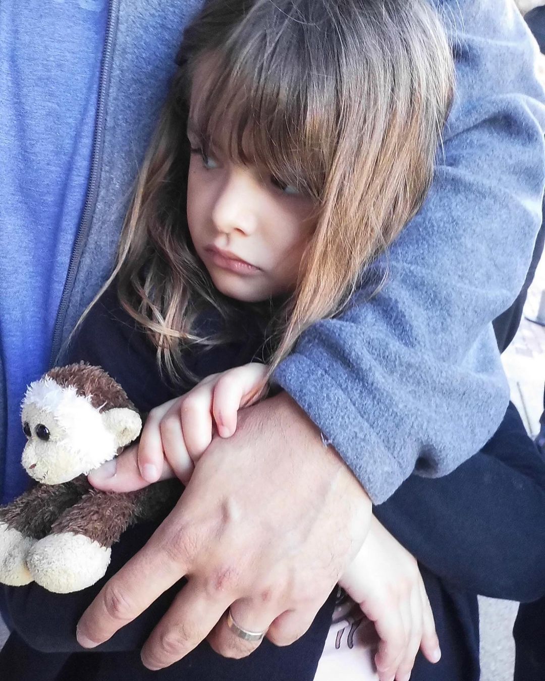 Glitters / Dining Table Series - Cris Motta / AlfaAgency - 3