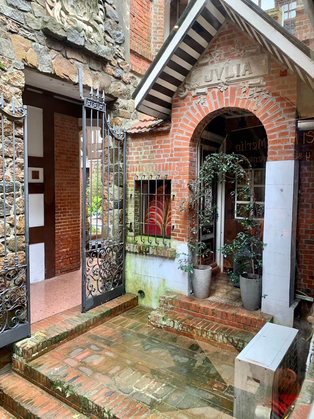 A casa de um alquimista: Castillo Pittamiglio em Montevidéu - 12