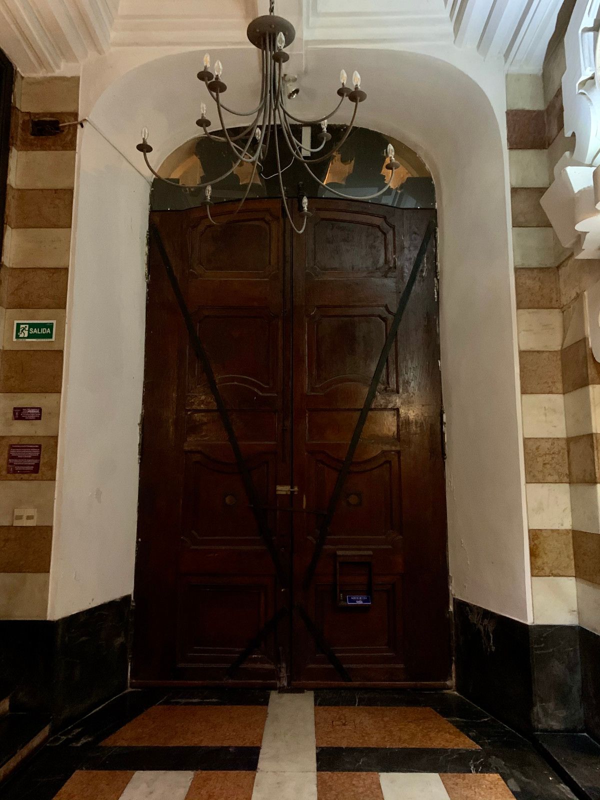 A casa de um alquimista: Castillo Pittamiglio em Montevidéu - 44