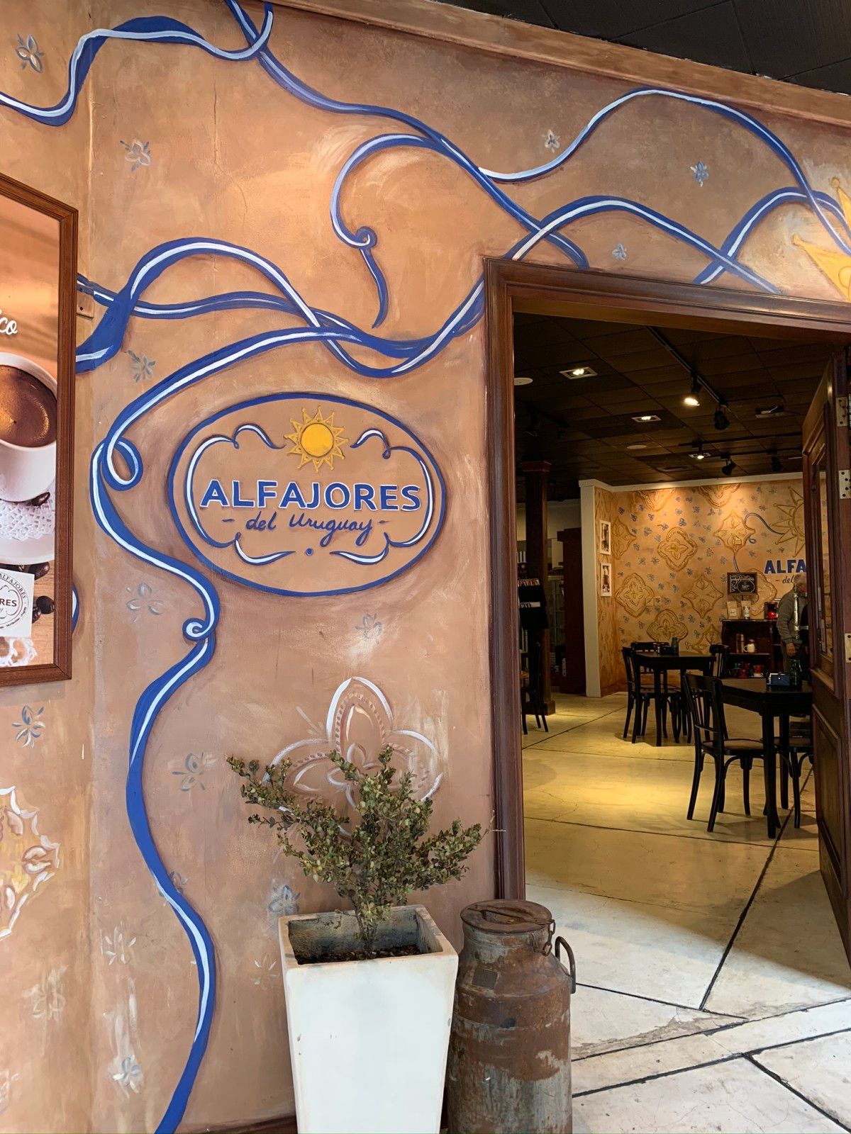 20 Cafés e Casas de Chá em Montevidéu que valem uma visita - 42