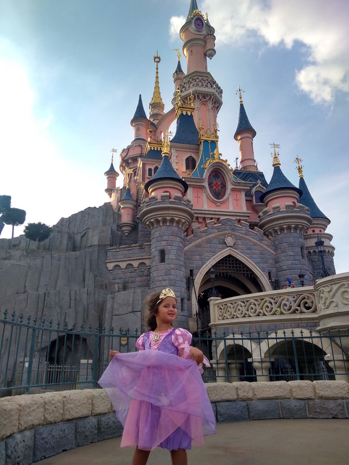 Top 10 cenas românticas da Disney e onde encontrá-las nos parques - 23