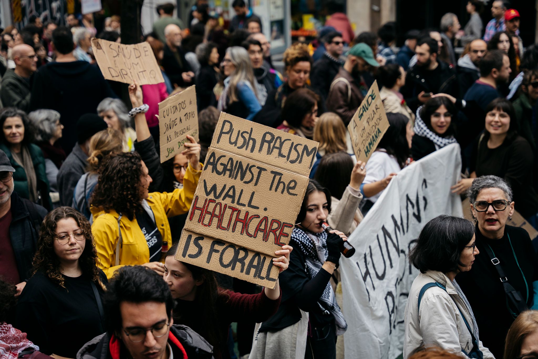 Manifestação "Não nos Encostem à Parede" - 2 - 1