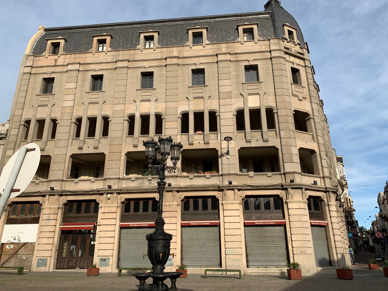 Roteiro pela Cidade Velha: centro histórico de Montevidéu - 76