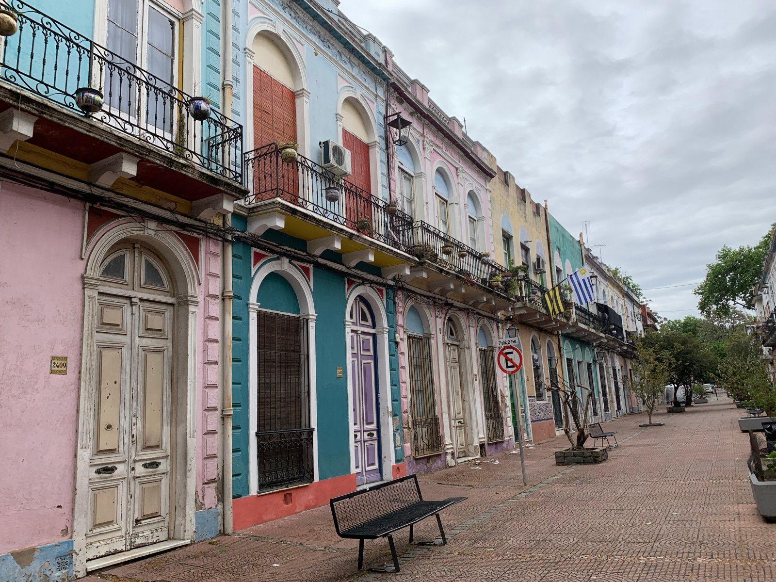 Bairro dos Judeus em Montevidéu: compras baratas e muito mais. - 19