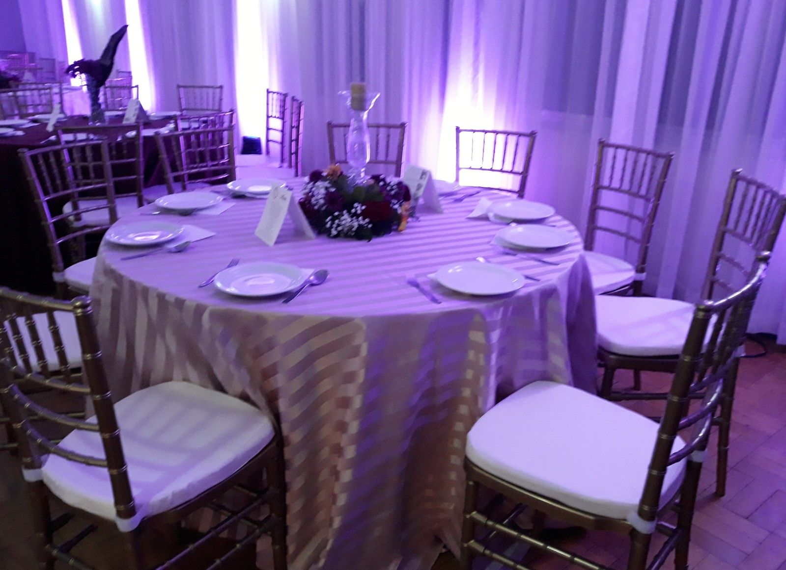 Cadeiras Tiffany Douradas - 3