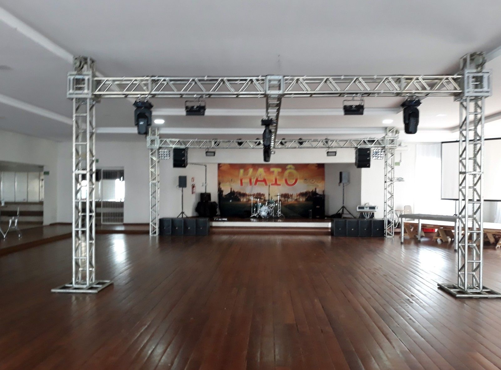 Estrutura Pista de Dança em "H" - 4