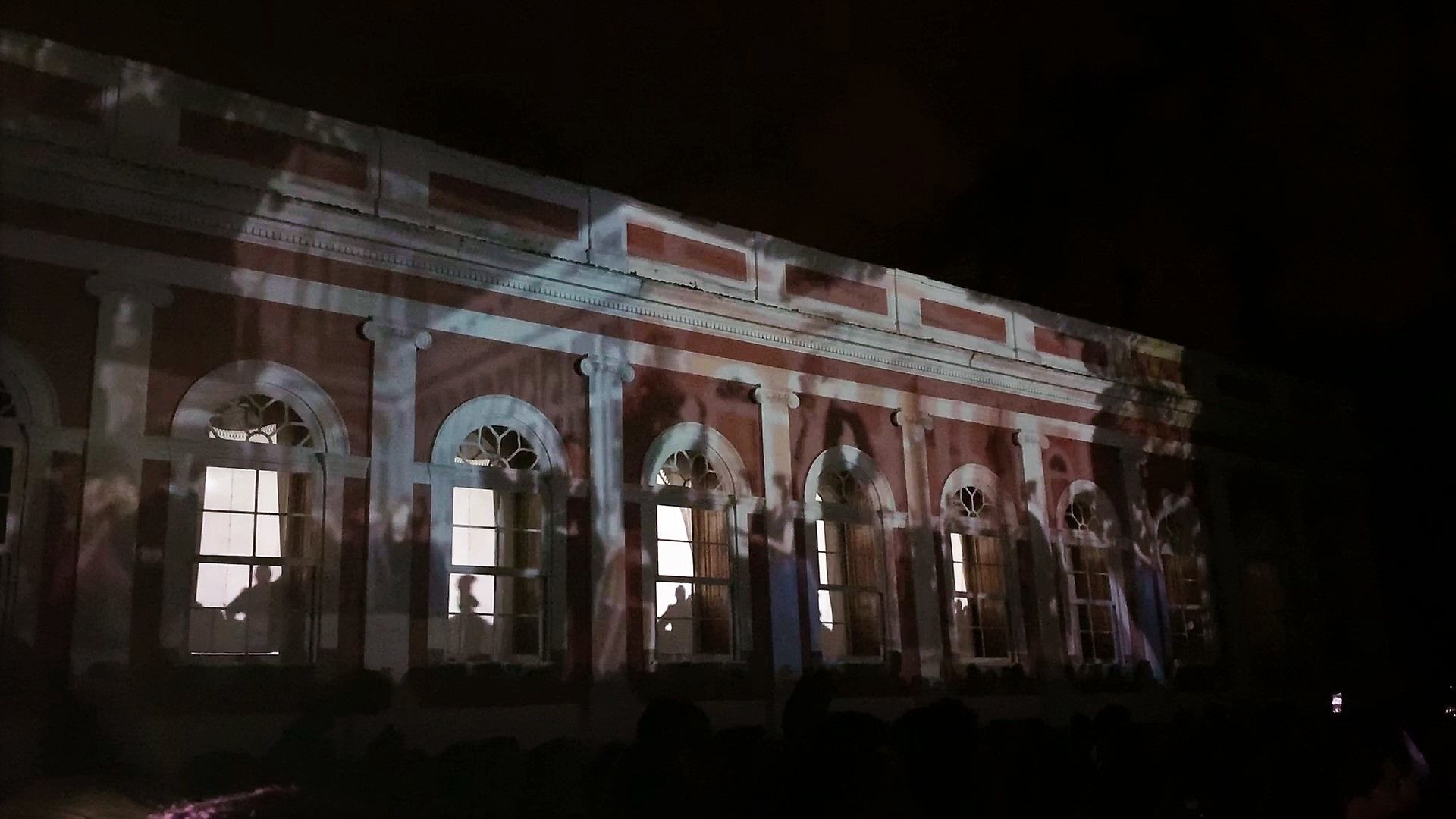 Visitando o Museu Imperial em Petrópolis no Rio de Janeiro - 25