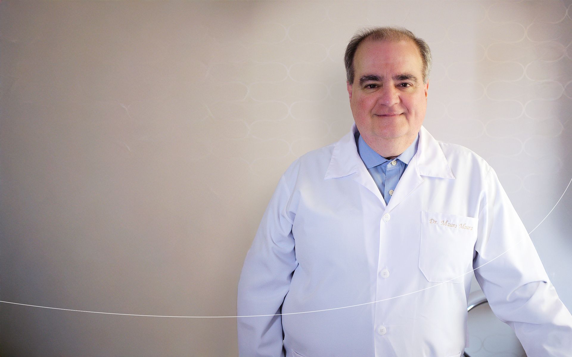 Especialista em cuidar da saúde da mulher - Slide 0