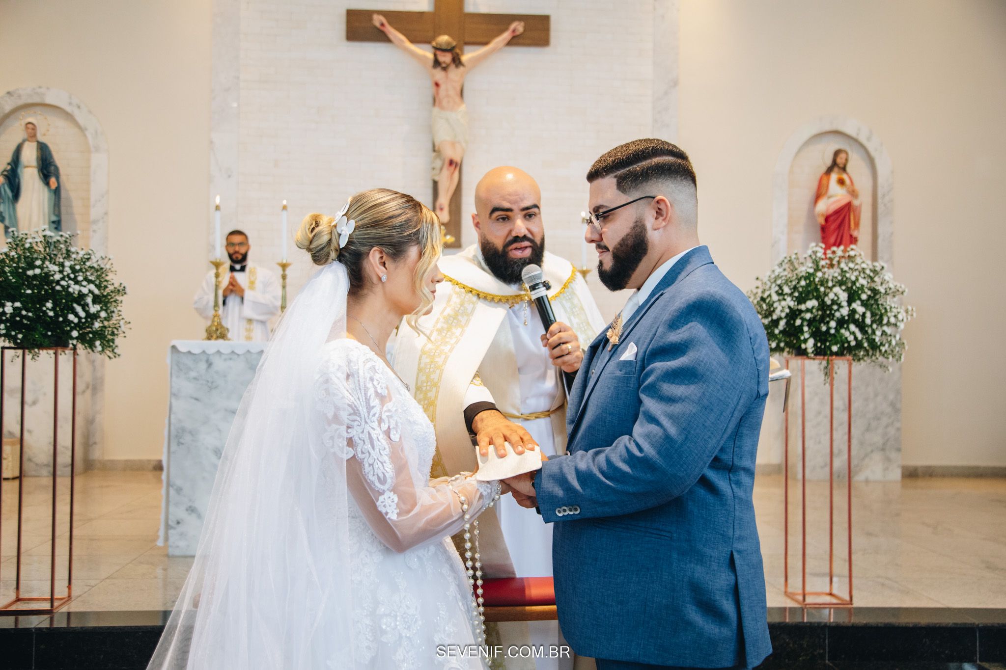 Como organizar a cerimônia do casamento católico: guia completo para os noivos - 4