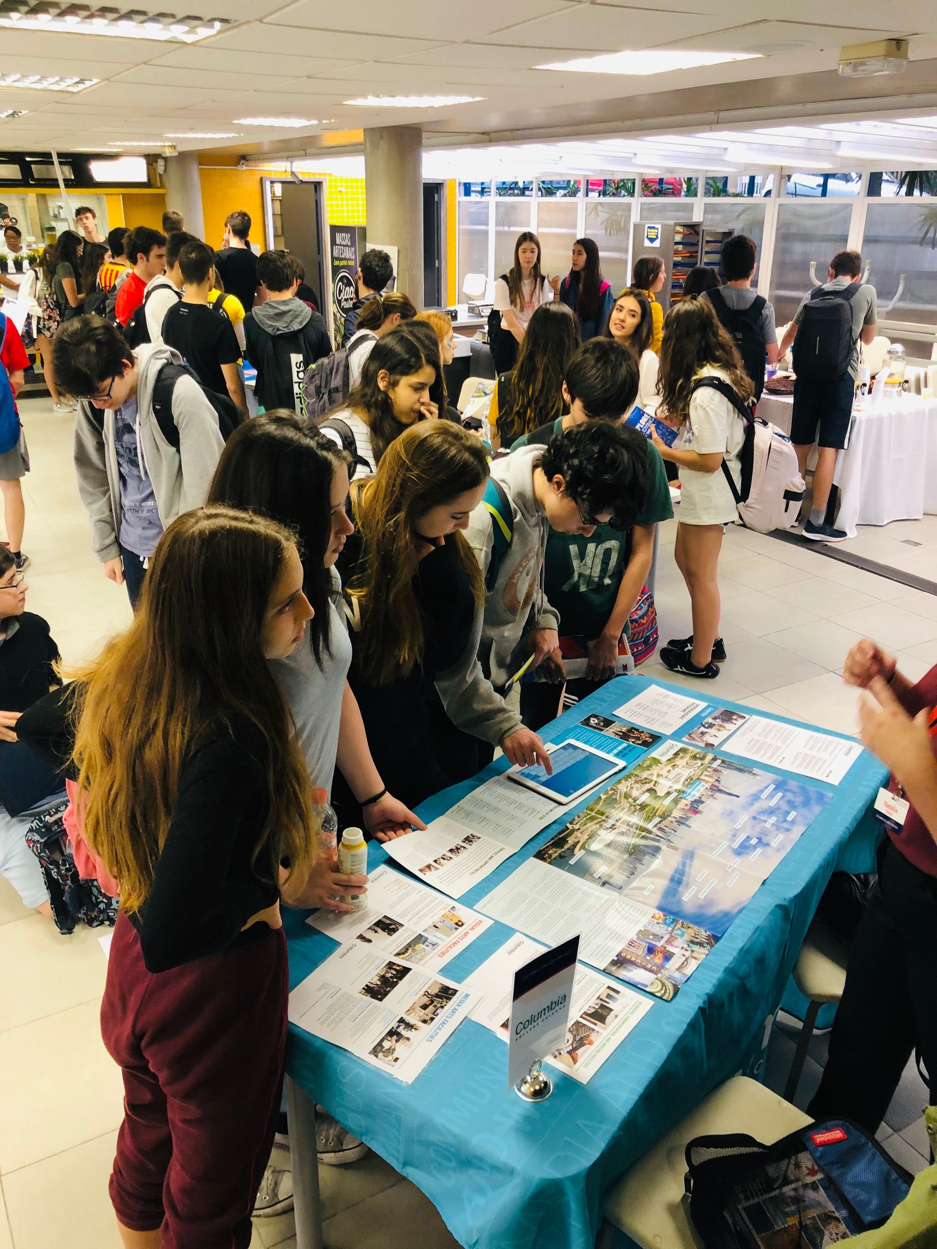 KIC UnivAssist - Brazil / US Workshops about about the US higher education system, visiting some internacional high schools.  - 9 - 2