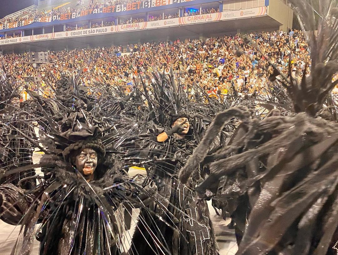Tour Carnival - best Samba schools 2023 - 15 - 1