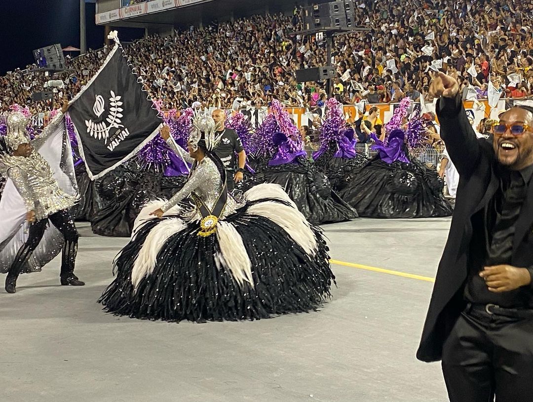 Tour Carnival - best Samba schools 2023 - 15 - 2