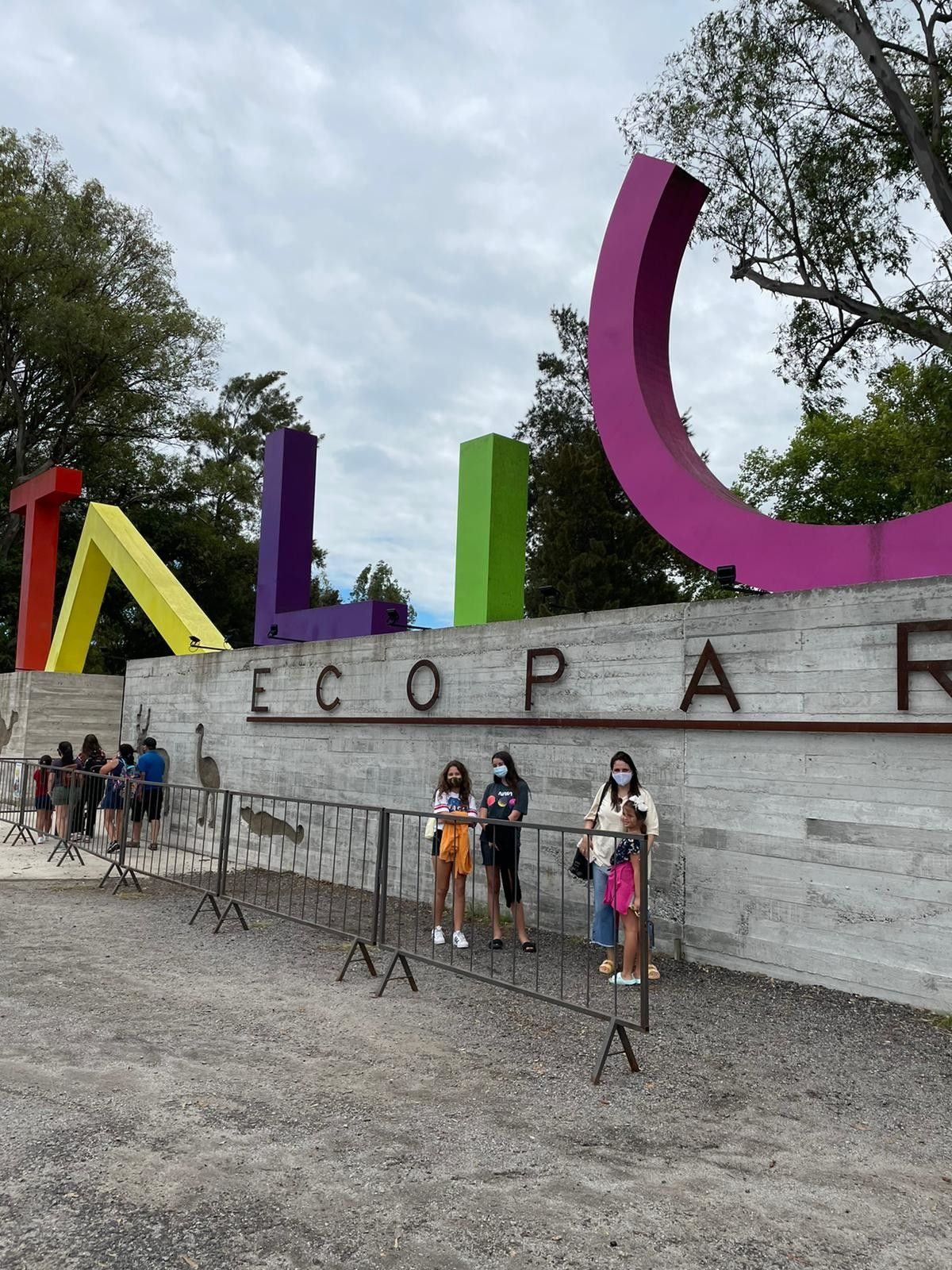 Bate e volta de Montevidéu: Ecoparque Talice - 11 - 0