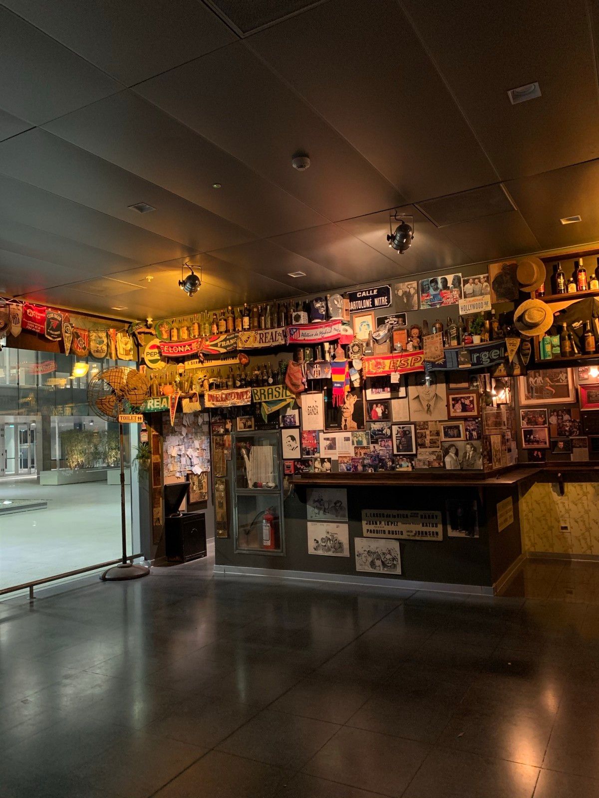 Tango no Bar Fun Fun em Montevidéu - 7 - 0