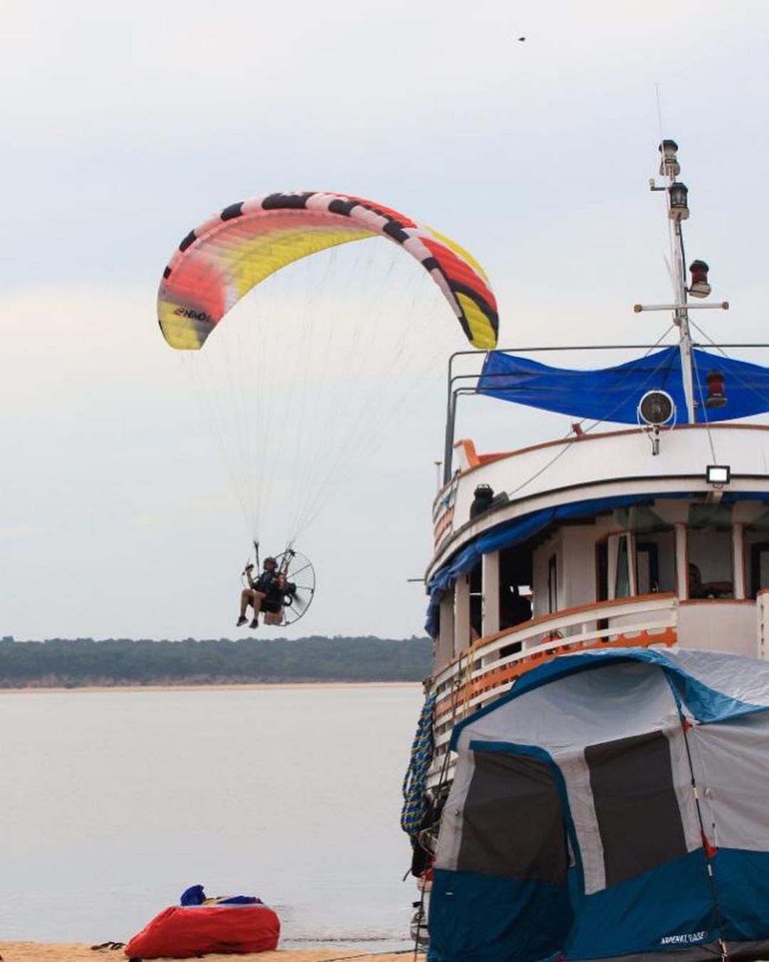 Voos de Paramotor em Alter do Chão, Santarém - PA - 5 - 4