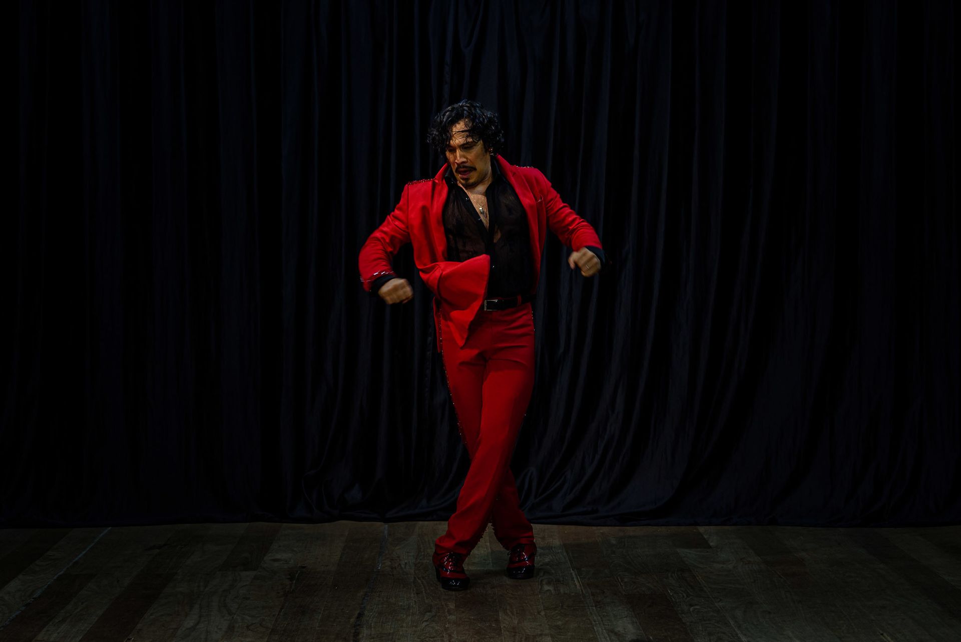 Miguel Alonso para o Calendário Flamenco 2022 "Ellos por Ellos" - 2 - 1