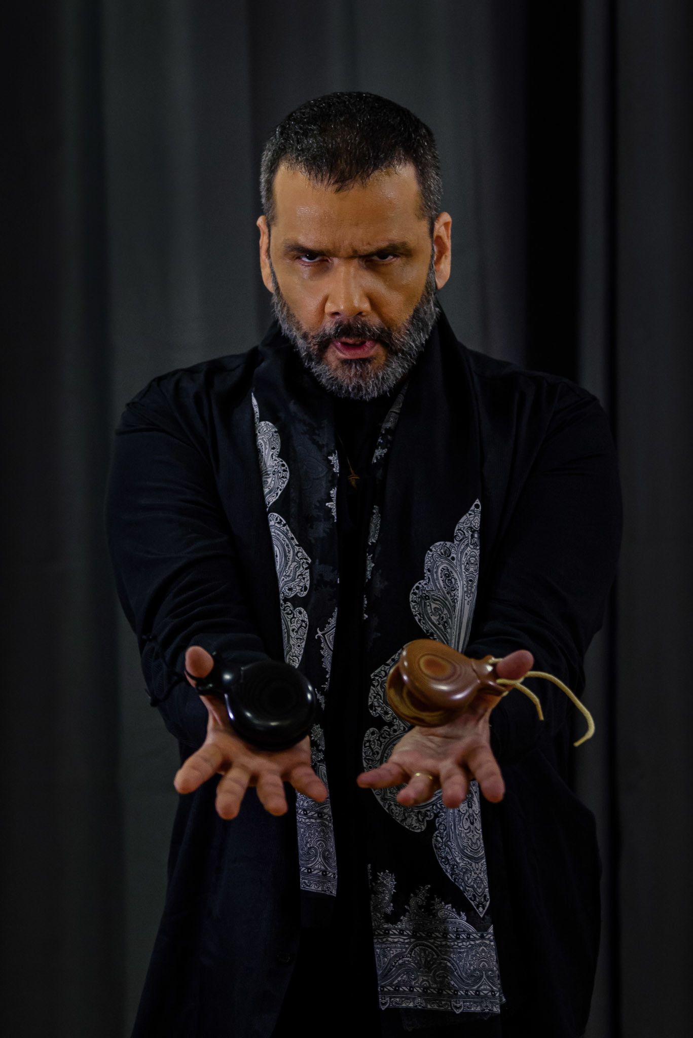 Robinson Gambarra para o Calendário Flamenco 2022 "Ellos por Ellos" - 2 - 5