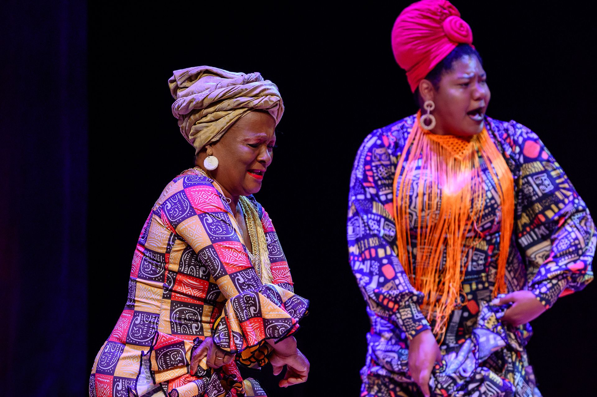 Espetáculo Flamenco Negro - Cia La Negra Ana Medeiros - 2 - 44