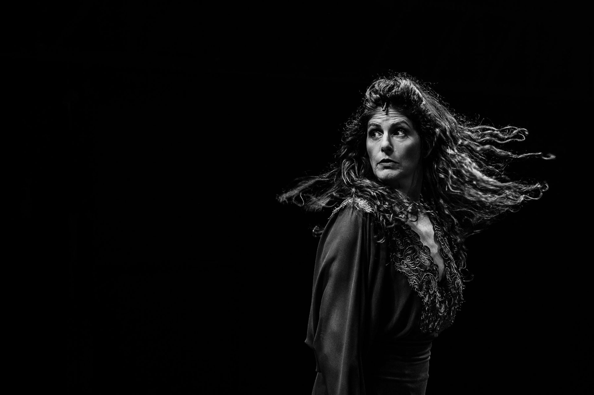 Espetáculo A Borboleta e o Cubo de Vidro - Ale Kalaf - 2 - 10