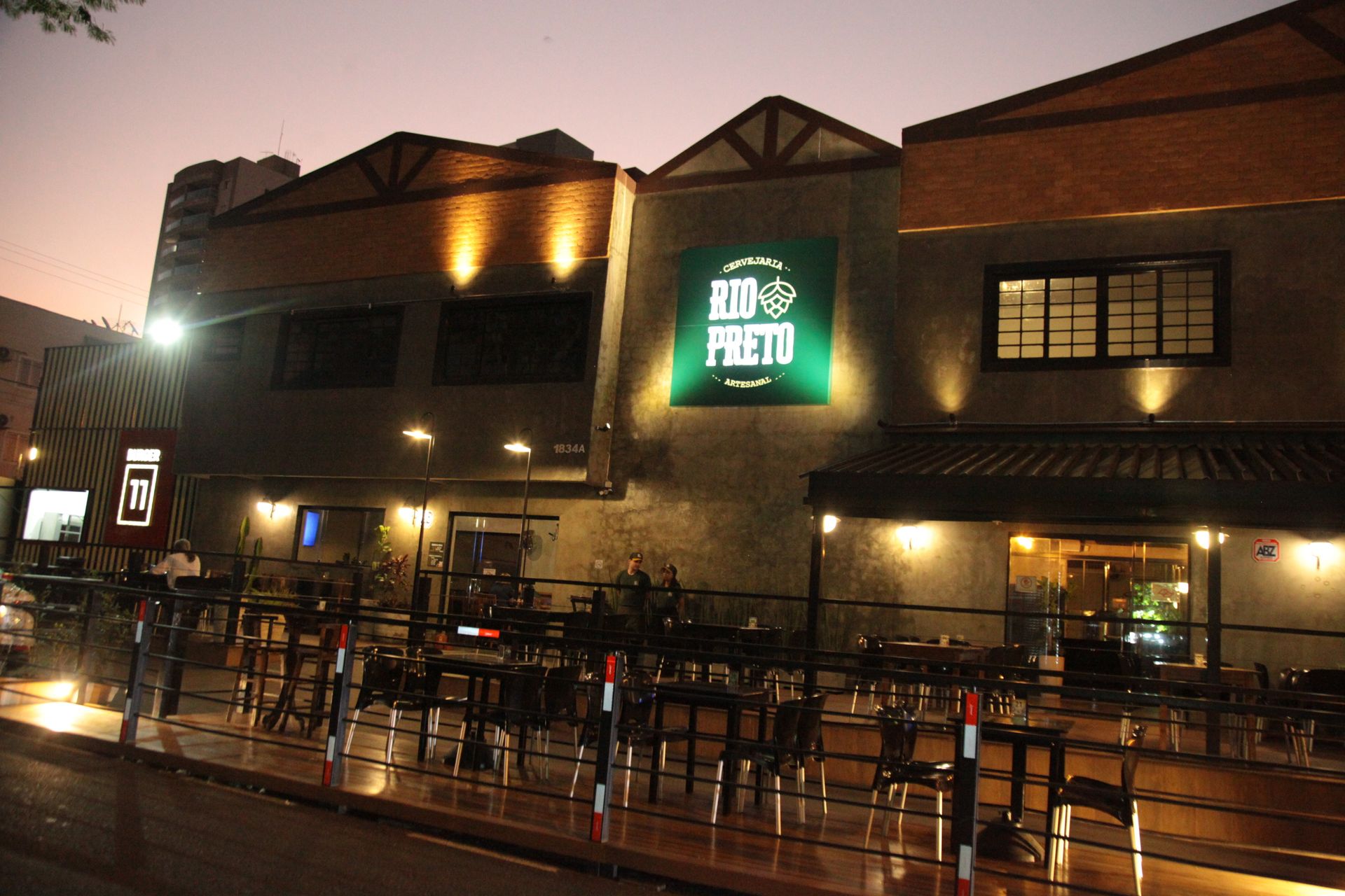 Cervejaria Rio Preto une chopp com gastronomia - 2