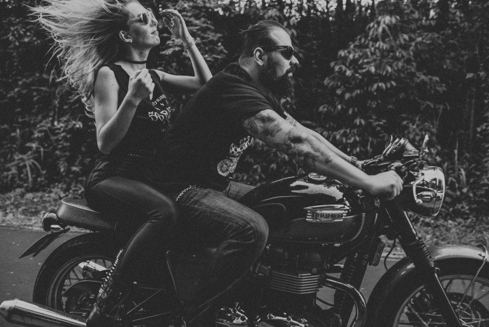 Dust and Gasoline - 1 - 18