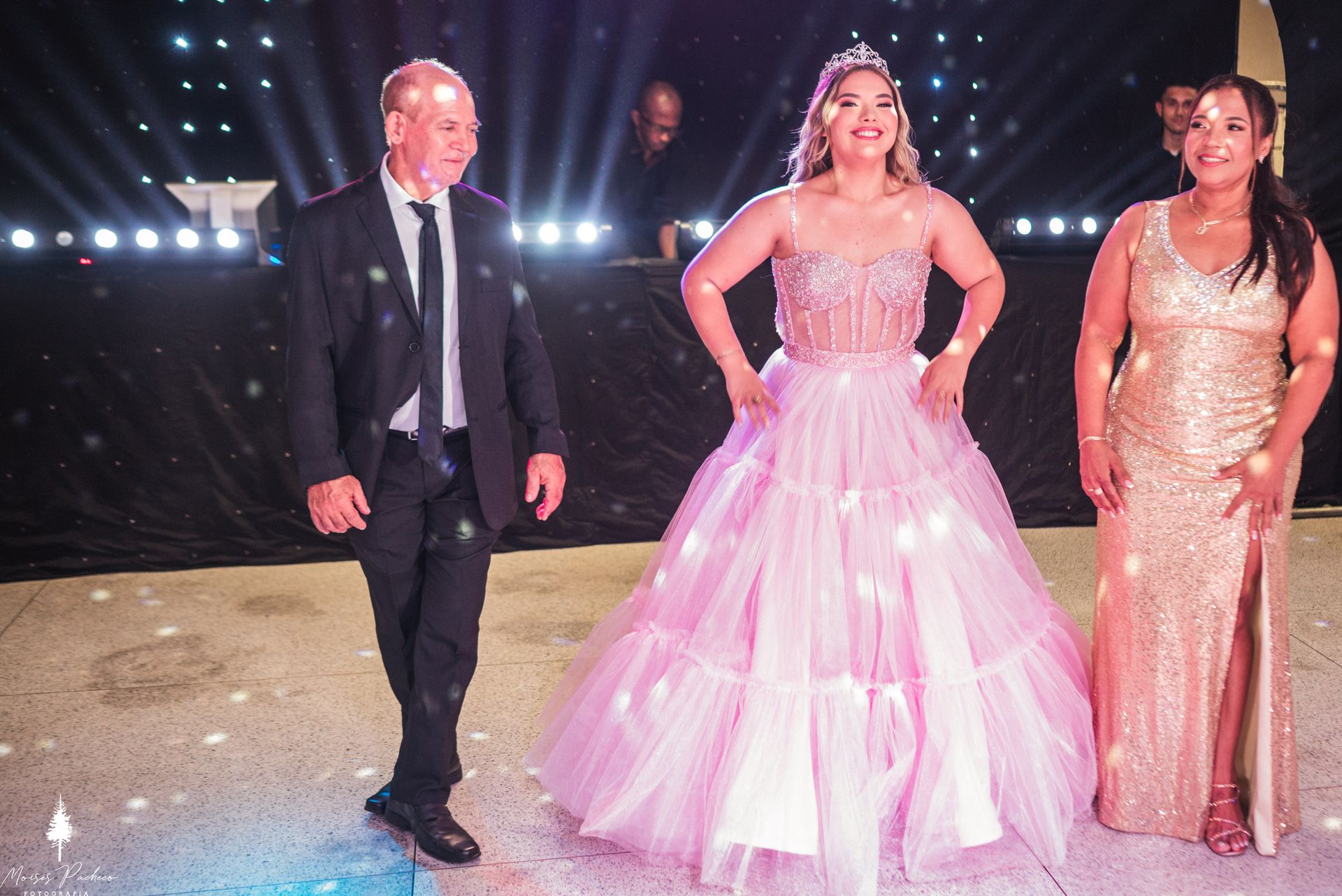 Festa de 15 anos em Coronel Fabriciano - 2 - 28