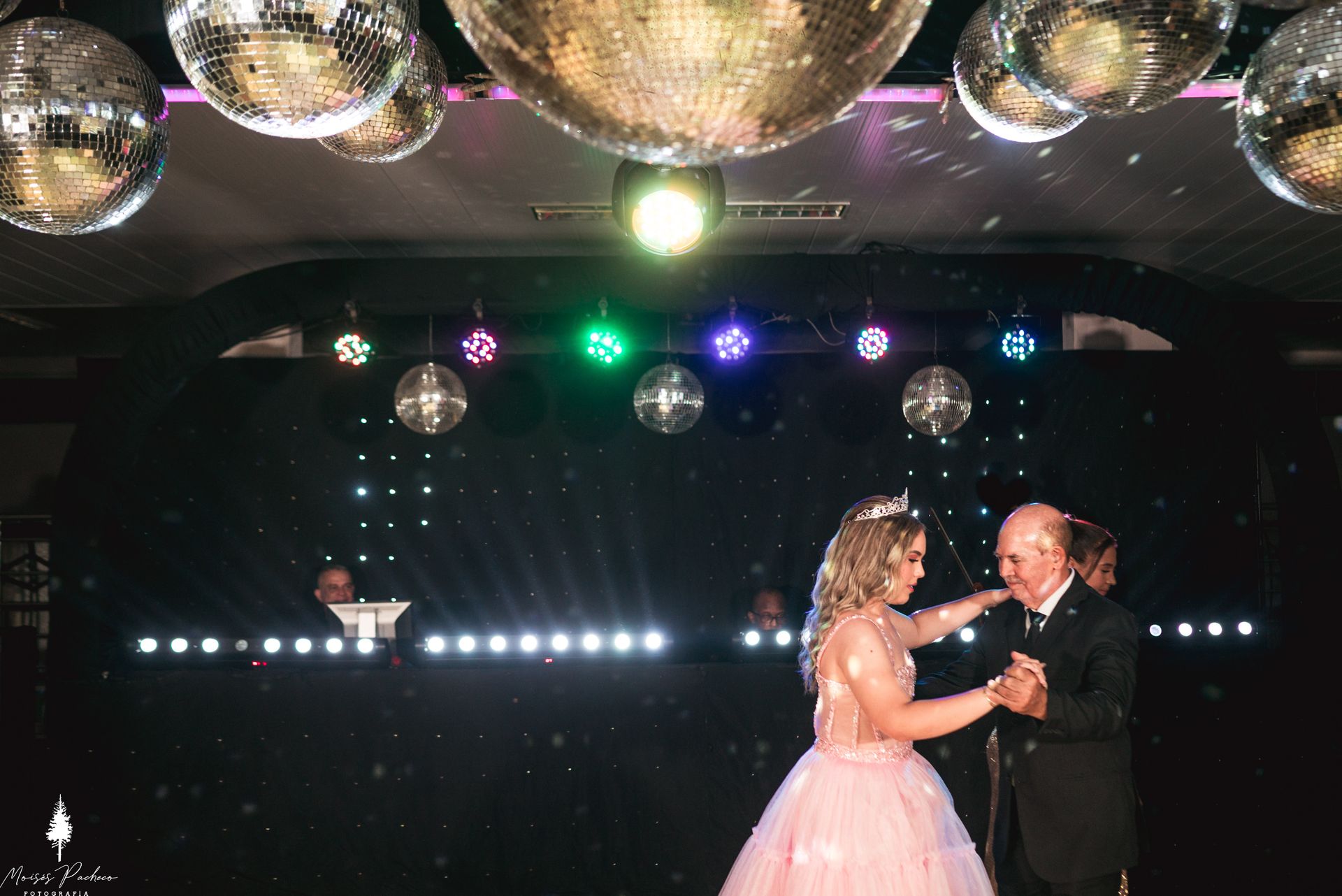 Festa de 15 anos em Coronel Fabriciano - 2 - 41