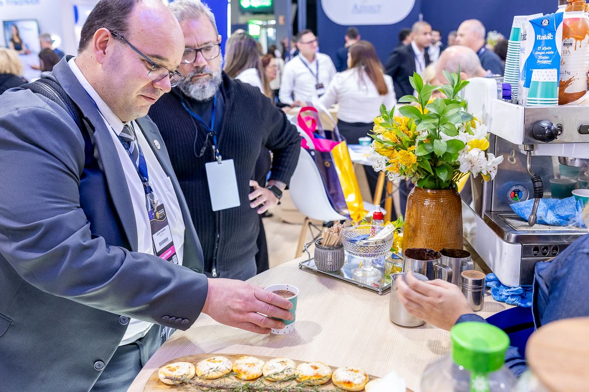 XV Congresso Paulista de Neurologia - Santos - SP - Eurofarma - 2 - 49