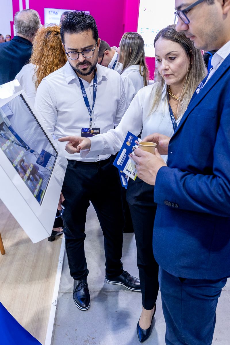 XV Congresso Paulista de Neurologia - Santos - SP - Eurofarma - 2 - 9