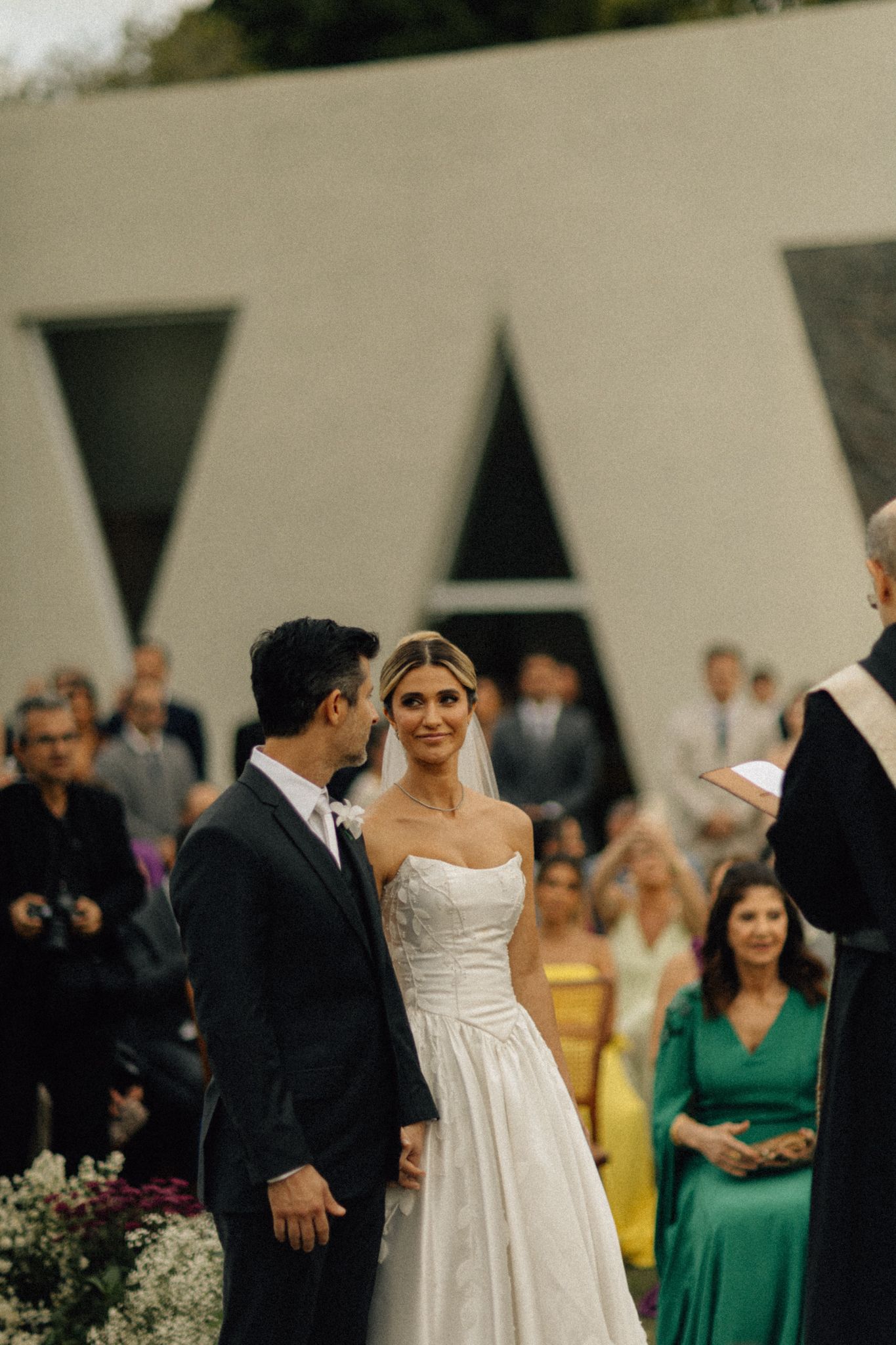 Casamento no Teatro Loccitane - Trancoso - Bahia / Larissa e Pedro - 2 - 3