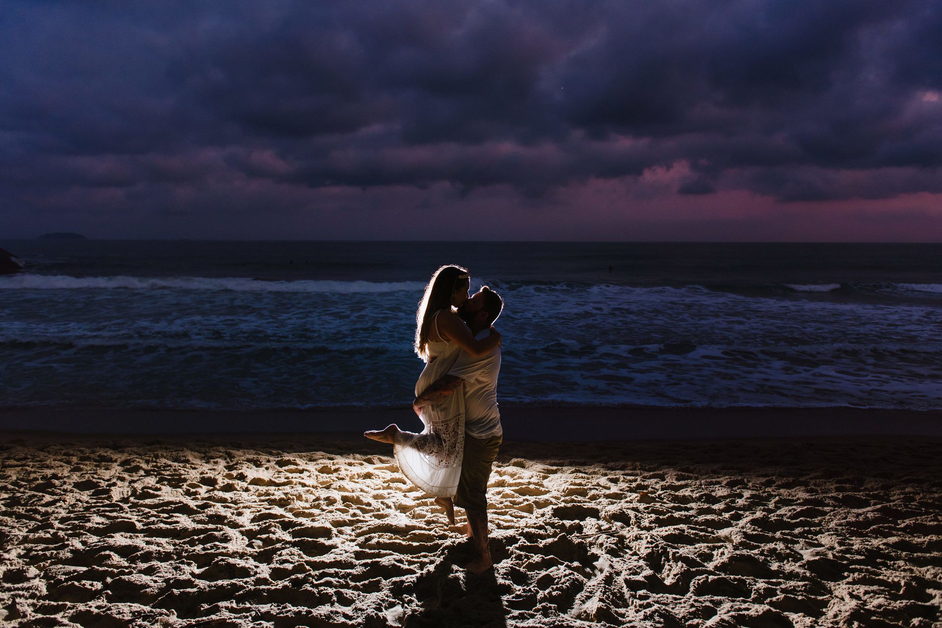 Ensaio na Praia, Ubatuba - SP (Monique + Samuel) - 1 - 25