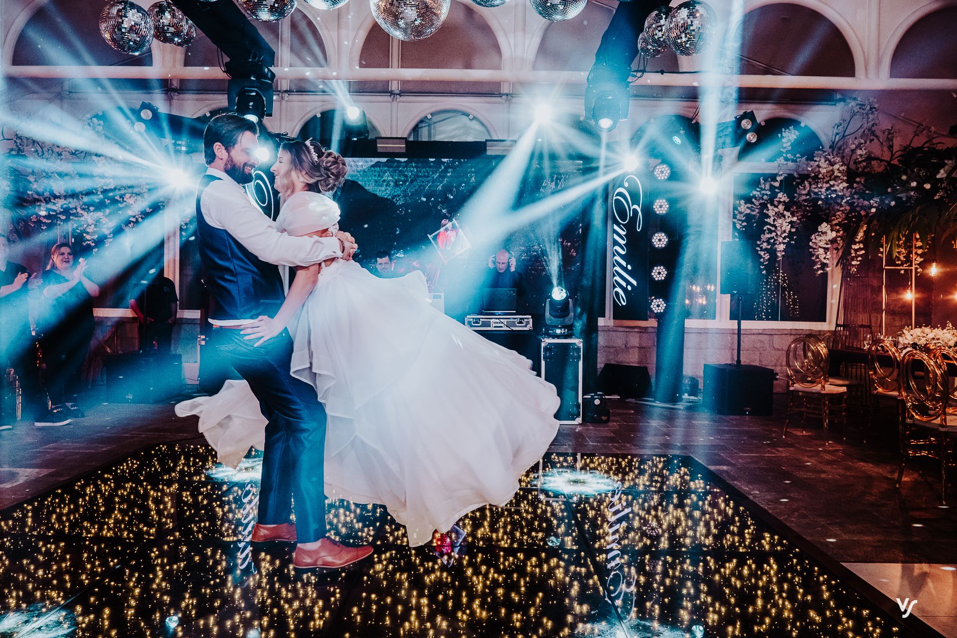 Casamento Emilie e Paulo - Indaiá eventos Blumenau SC - 2 - 48