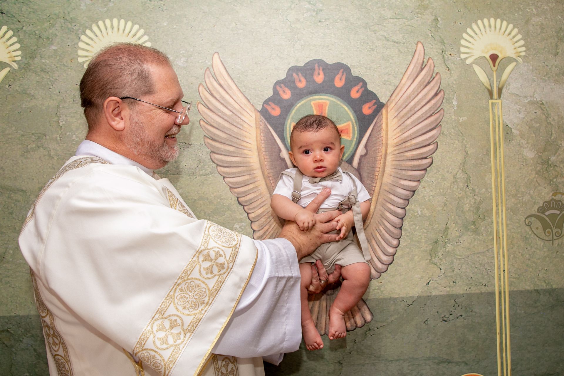 Batizado do Tobias na Paróquia Santíssima Trindade em São Paulo SP - 2 - 10