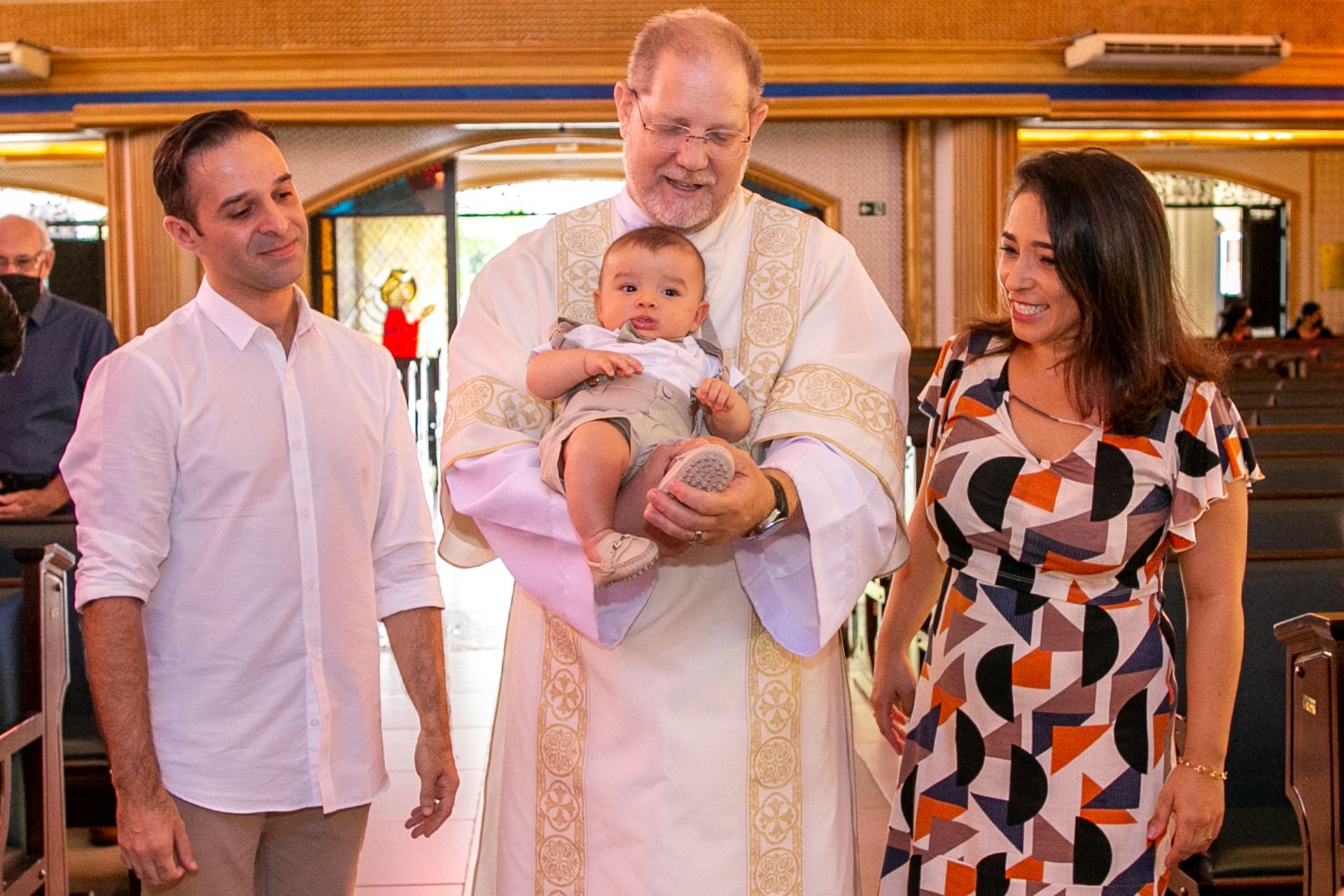 Batizado do Tobias na Paróquia Santíssima Trindade em São Paulo SP - 2 - 0