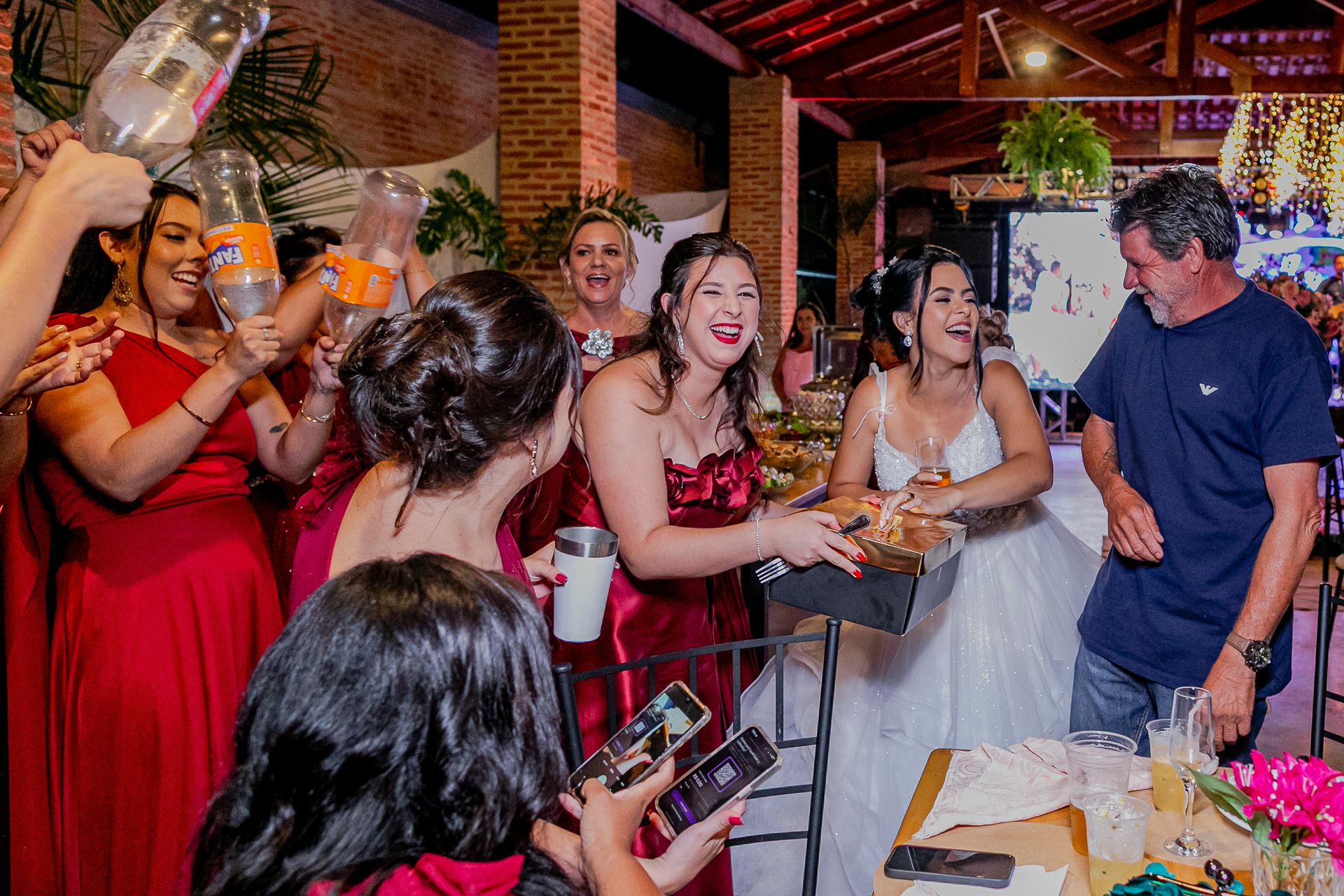 Casamento Larissa e Bruno no Lagos da Ilha - Santo Antônio da Alegria SP - 2 - 52