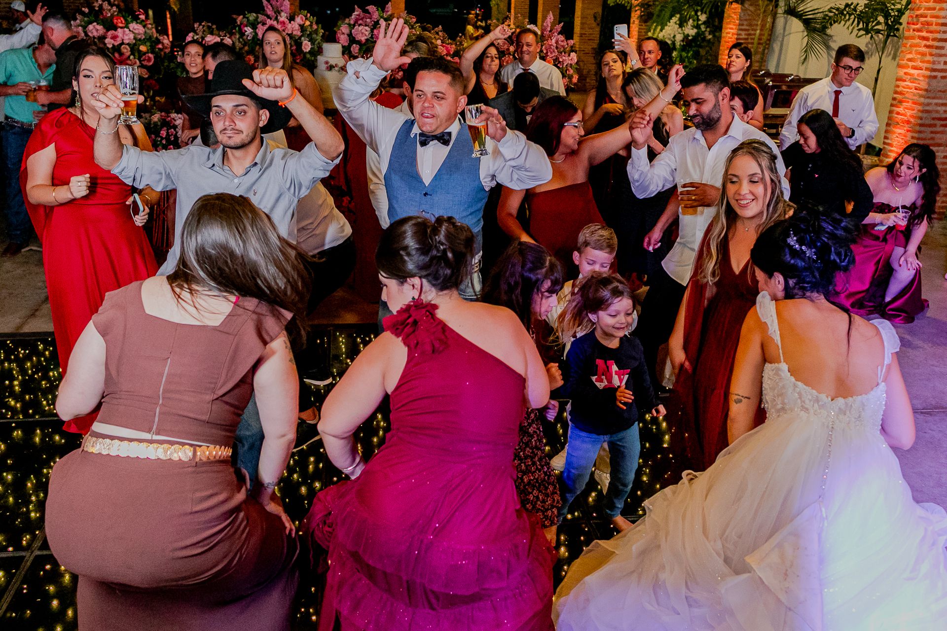 Casamento Larissa e Bruno no Lagos da Ilha - Santo Antônio da Alegria SP - 2 - 69