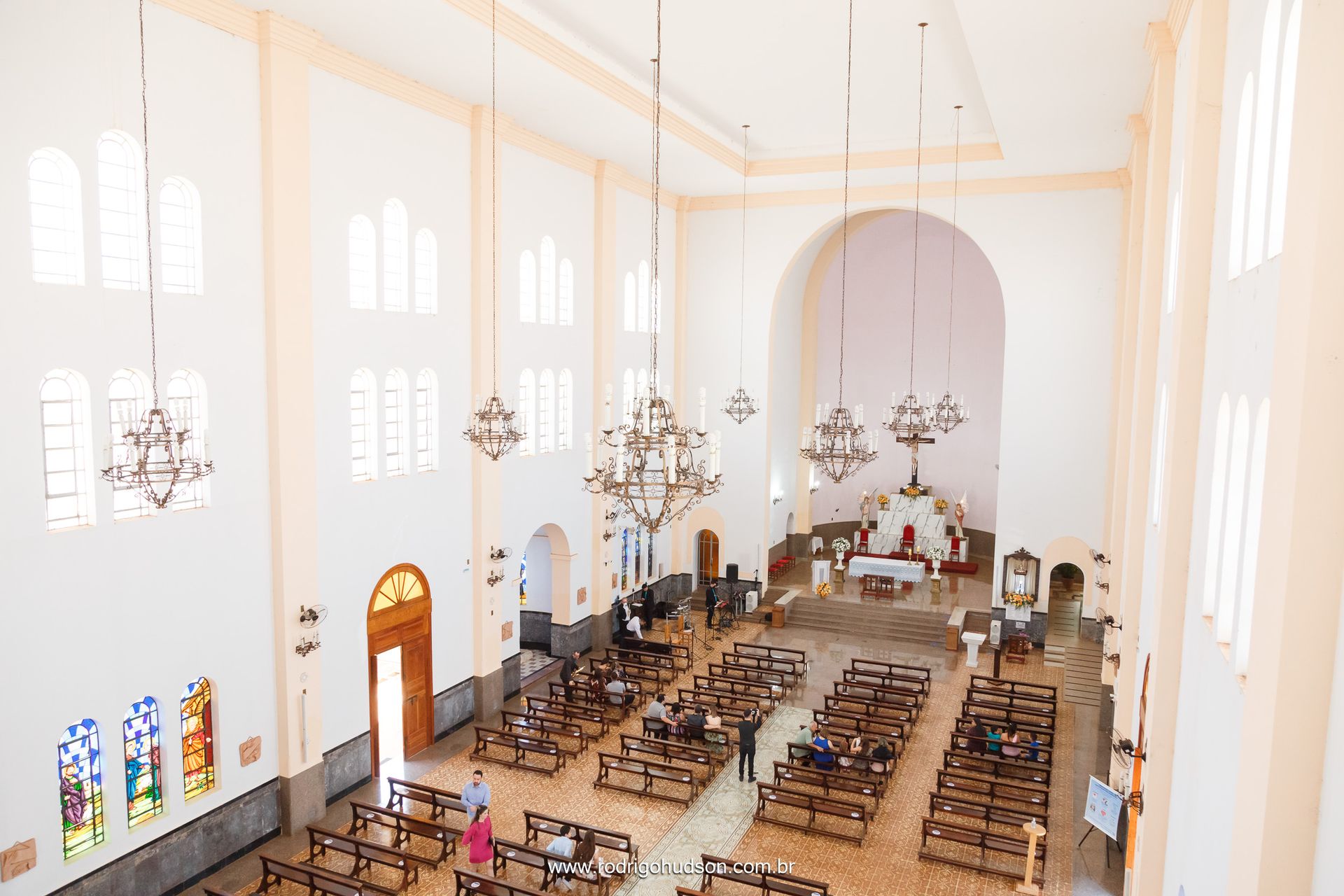 Casamento de Ângela e Bruno no Santuário de Nossa Senhora Aparecida de Jaboticabal - SP - 1 - 3