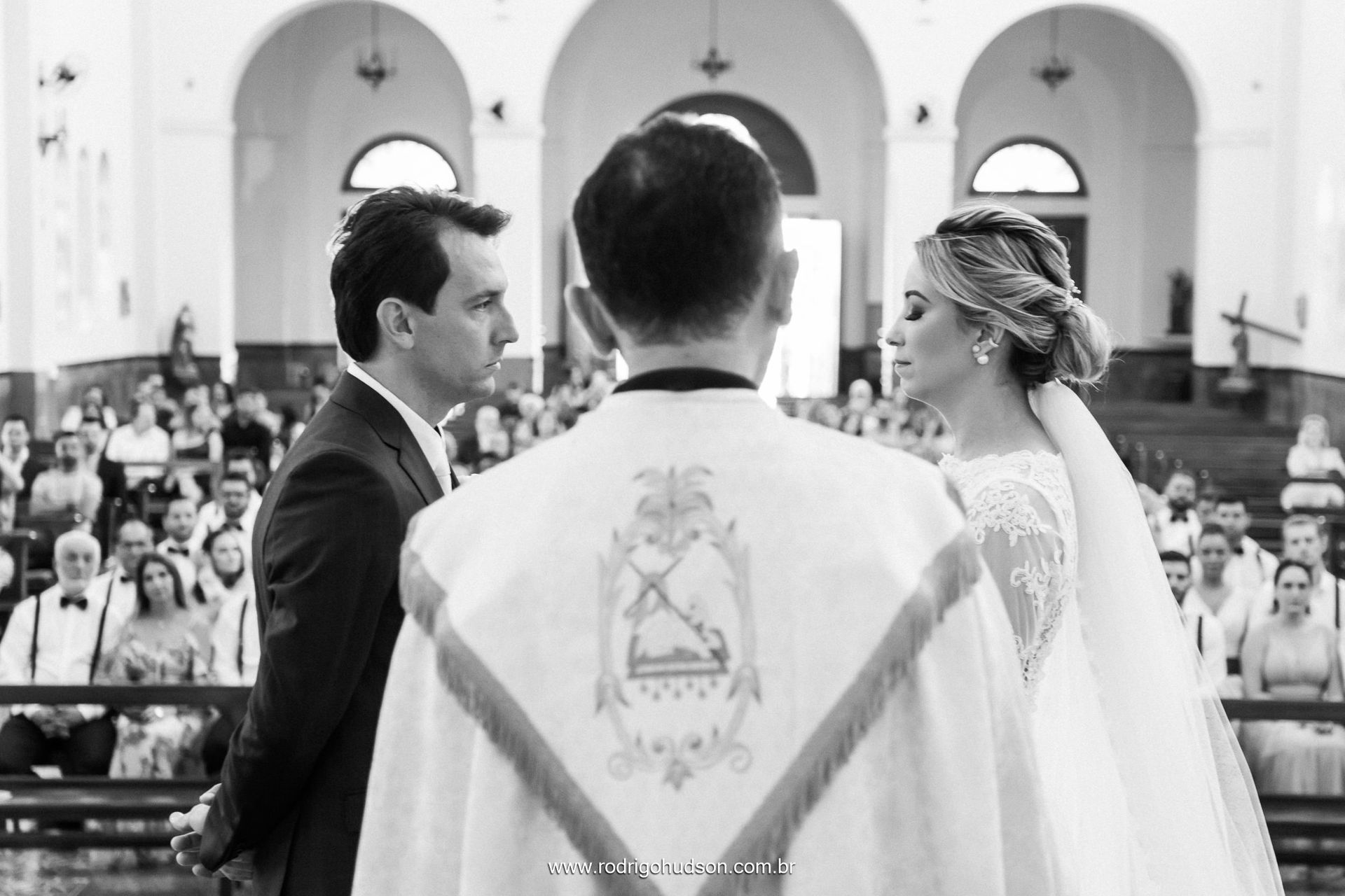 Casamento de Ângela e Bruno no Santuário de Nossa Senhora Aparecida de Jaboticabal - SP - 1 - 3