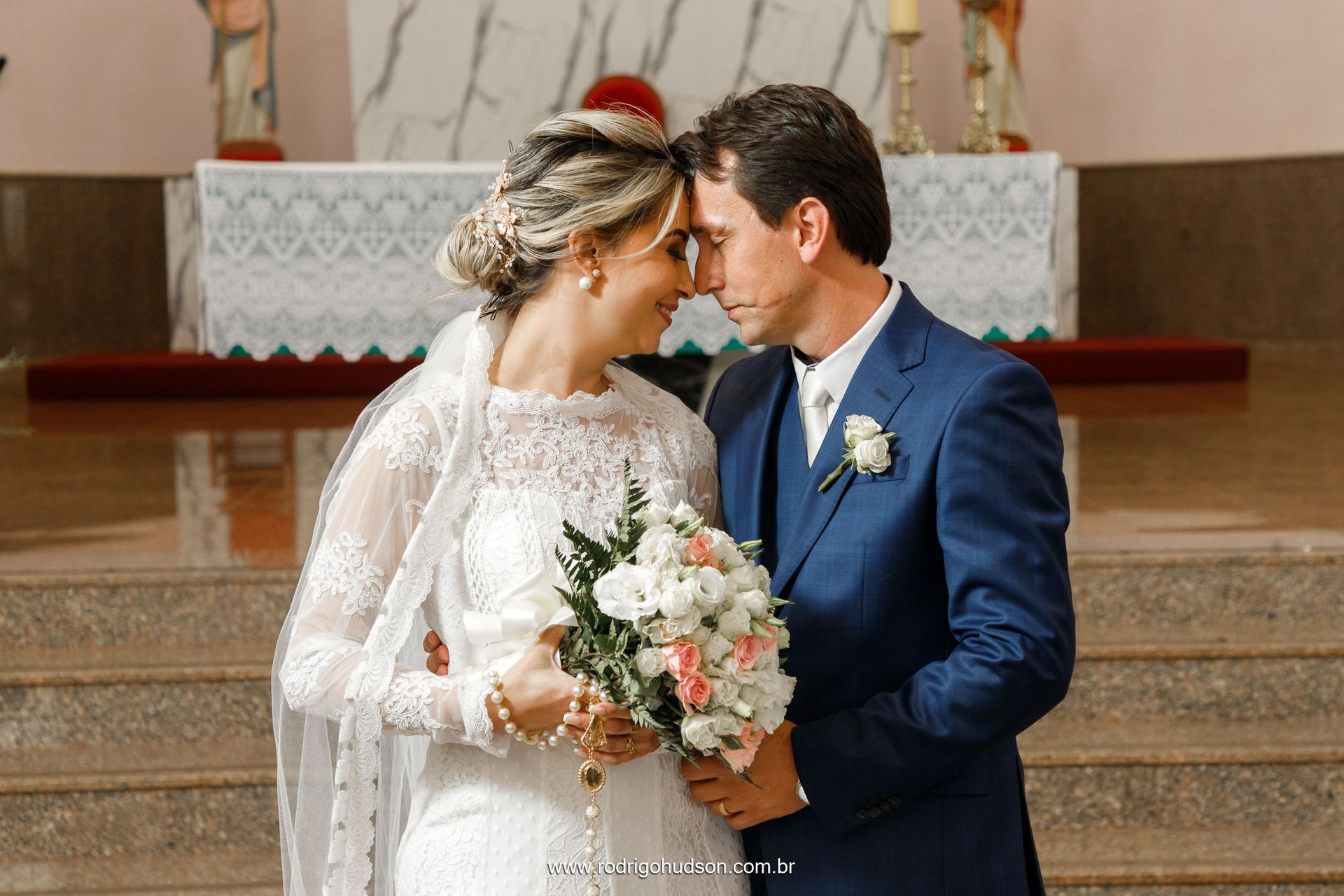 Casamento de Ângela e Bruno no Santuário de Nossa Senhora Aparecida de Jaboticabal - SP - 1 - 3
