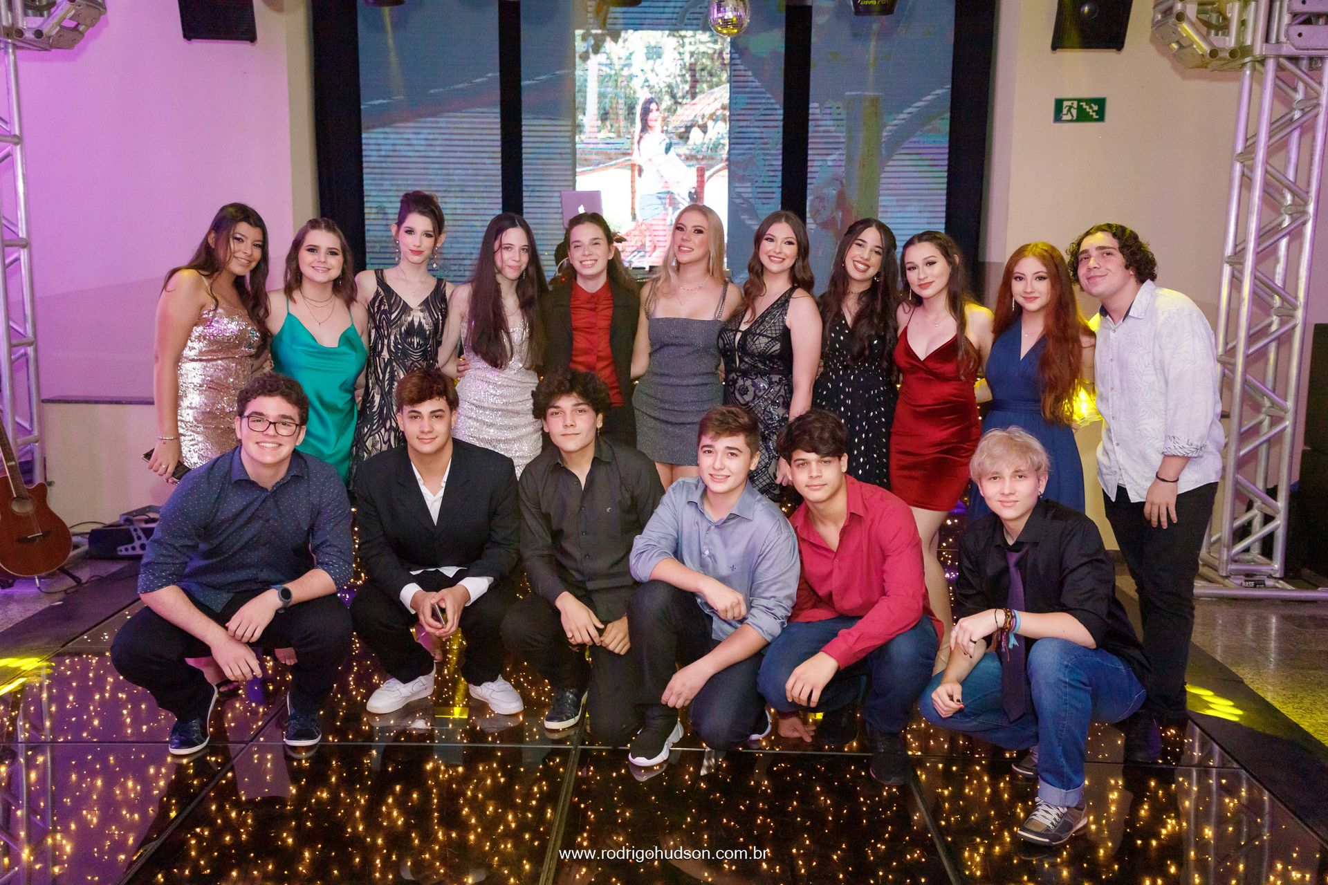 Lara Arré 15 anos no Rotary Clube de Jaboticabal - SP - 1 - 50