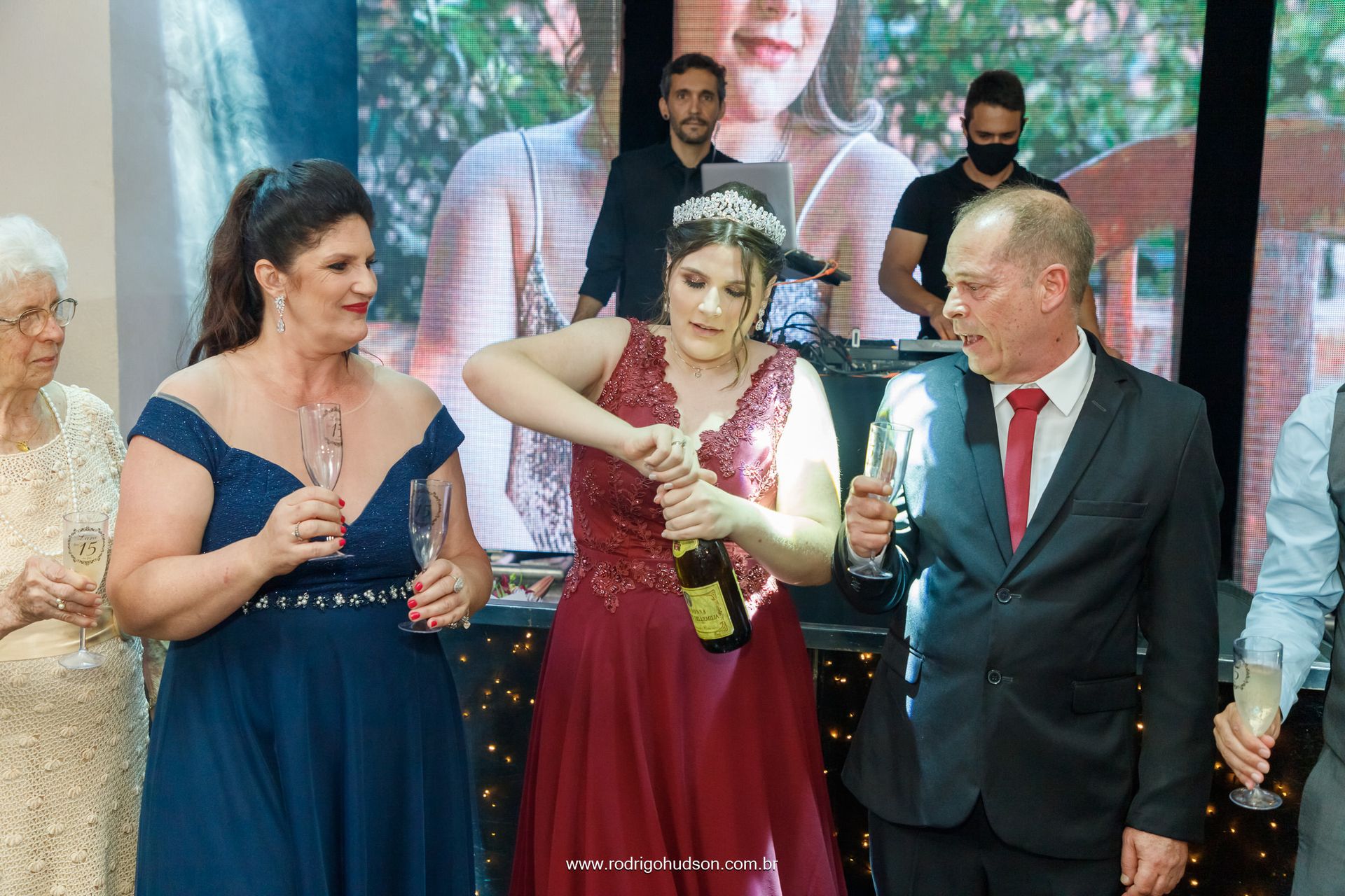 Lara Arré 15 anos no Rotary Clube de Jaboticabal - SP - 1 - 80